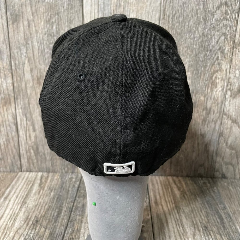 New York NY Yankees MLB Baseball Cap Hat Black Embroidered Adult Size Unisex 7 - Picture 3 of 7